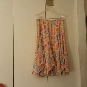 Handkerchief hem skirt